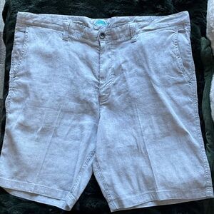 Tommy Bahama Men's Soft Gray Flat Front Shorts